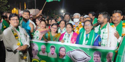 ଗୋପାଳପୁର ନିର୍ବାଚନ ମଣ୍ଡଳୀର ୩୭ ଓ ୩୮ ନମ୍ବର ୱାର୍ଡରେ ବିଜେଡ଼ିର ବିଶାଳ ଜନସଂପର୍କ ପଦଯାତ୍ରା