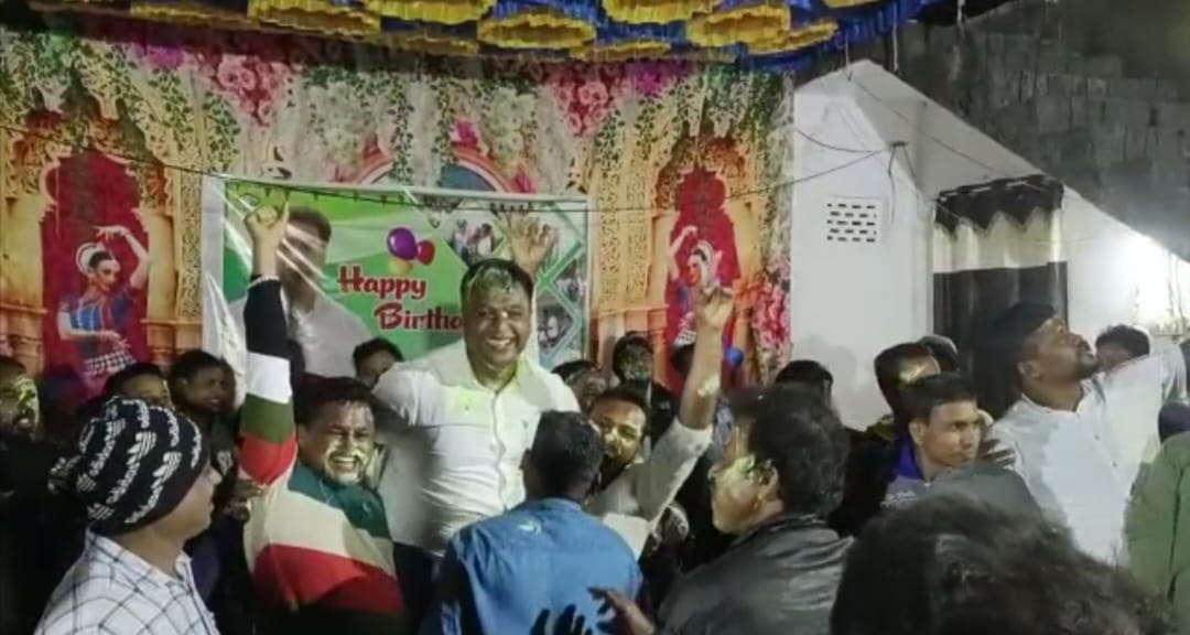 You are currently viewing ଯୁବନେତା ତଥା ସମାଜସେବୀ ପ୍ରମୋଦ କୁମାର ପଣ୍ଡାଙ୍କ ୩୮ ତମ ଜନ୍ମ ଦିବସ ପାଳନ । ଯୋଗଦେଲେ ସହ ସହ ସମର୍ଥକ ।