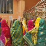 Read more about the article ଅଙ୍ଗାରଗାଁ ରେ ମିସନ ଶକ୍ତି ଗୃହ ନିର୍ମାଣ ପାଇଁ ପଞ୍ଚାୟତ ଫାଟକରେ ତାଲା ପକାଇଲେ ମହିଳା ସଂଘ ର ସଦସ୍ୟା ମାନେ