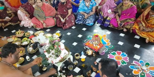 ଦିବ୍ୟ ଜୀବନ ସଂଘ ମହିଳା ଶାଖା ତରଫରୁ ଗୀତା ଯଜ୍ଞ