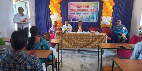 ଆଦିବାସୀ ଉଚ୍ଚ ମାଧ୍ୟମିକ ବିଦ୍ୟାଳୟରେ ଆତ୍ମସୁରକ୍ଷା ତାଲିମ୍ ଶିବିର ଉଦଘାଟିତ