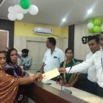 Read more about the article ପୁରୁଷୋତ୍ତମପୁର ମୁଖ୍ୟ ଷ୍ଟେଟ ବ୍ୟାଙ୍କ ଶାଖା ତରଫରୁ ଏସ.ଏଚ.ଜି ଗ୍ରୁପ ଙ୍କୁ ଦେଢ଼ କୋଟି ଲୋନ ଦିଆଗଲା,