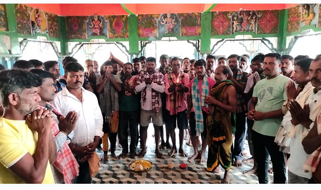 You are currently viewing ନୂତନ ବର୍ଷରେ ସାନଖେମୁଣ୍ଡି ଲେବର ମାନଙ୍କ ନୂତନ ସଂଗଠନିକ ବୈଠକ l