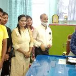 Read more about the article ସ୍ଥାୟୀ ନୁଯୁକ୍ତି ଦାବିରେ ଆର ବି ଏସ କେ ଆୟୁଷ ଡାକ୍ତରମାନଙ୍କ ସ୍ମାରକ ପତ୍ର ପ୍ରଦାନ