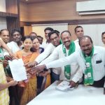 Read more about the article ଅତିରିକ୍ତ ଚାଉଳ ବନ୍ଦ କରିବା ନେଇ କେନ୍ଦ୍ର ସରକାରଙ୍କ ବିରୋଧରେ ବିଜେଡି କର୍ମୀଙ୍କ ପ୍ରତିବାଦ ଶୋଭାଯାତ୍ରା