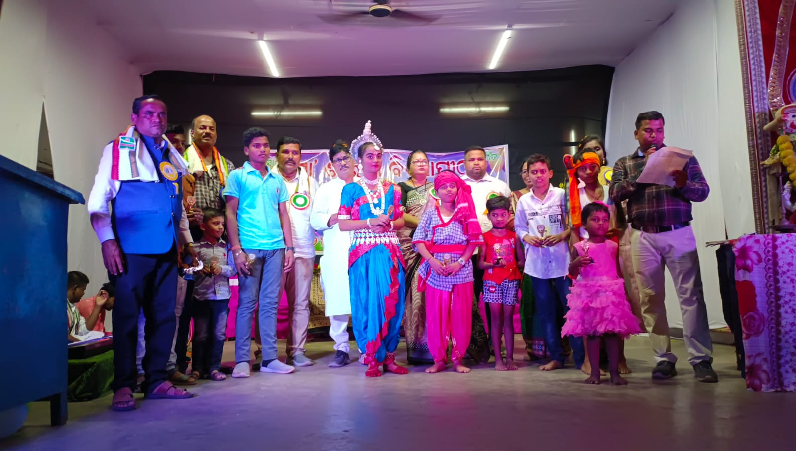 You are currently viewing <em>ସାରଦା ବିଦ୍ୟାପୀଠର ବାର୍ଷିକ ଉତ୍ସବରେ ଯୋଗ ଦେଲେ ବ୍ରହ୍ମପୁର ମେୟର ସଂଘମିତ୍ରା ଦଳାଇ।</em>