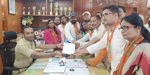 ଗଞ୍ଜାମ ଜିଲ୍ଲା ଭାରତୀୟ ଜନତା ଯୁବମୋର୍ଚ୍ଚା ପକ୍ଷରୁ ଜିଲ୍ଲା ଯୁବମୋର୍ଚ୍ଚା ସଭାପତିଙ୍କ ନେତୃତ୍ବରେ ବ୍ରହ୍ମପୁର ଏସ୍.ପି କାର୍ଯ୍ୟାଳୟ ସମ୍ମୁଖରେ “ବିକ୍ଷୋଭ ପ୍ରଦର୍ଶନ ସହ ଗଣଧାରଣାରେ” ।