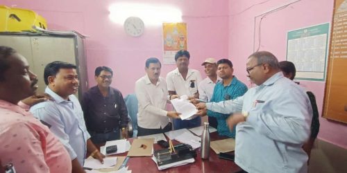 ପ୍ରାଥମିକ ଶିକ୍ଷକ ସଂଘ ପକ୍ଷରୁ ମୁଖ୍ୟମନ୍ତ୍ରୀଙ୍କୁ ଦାବୀପତ୍ର ।