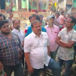 Read more about the article ଅଗ୍ନି ବିପର୍ଣ୍ଣ ଙ୍କୁ ଭେଟିଲେ ପ୍ରତାପ ନାୟକ।