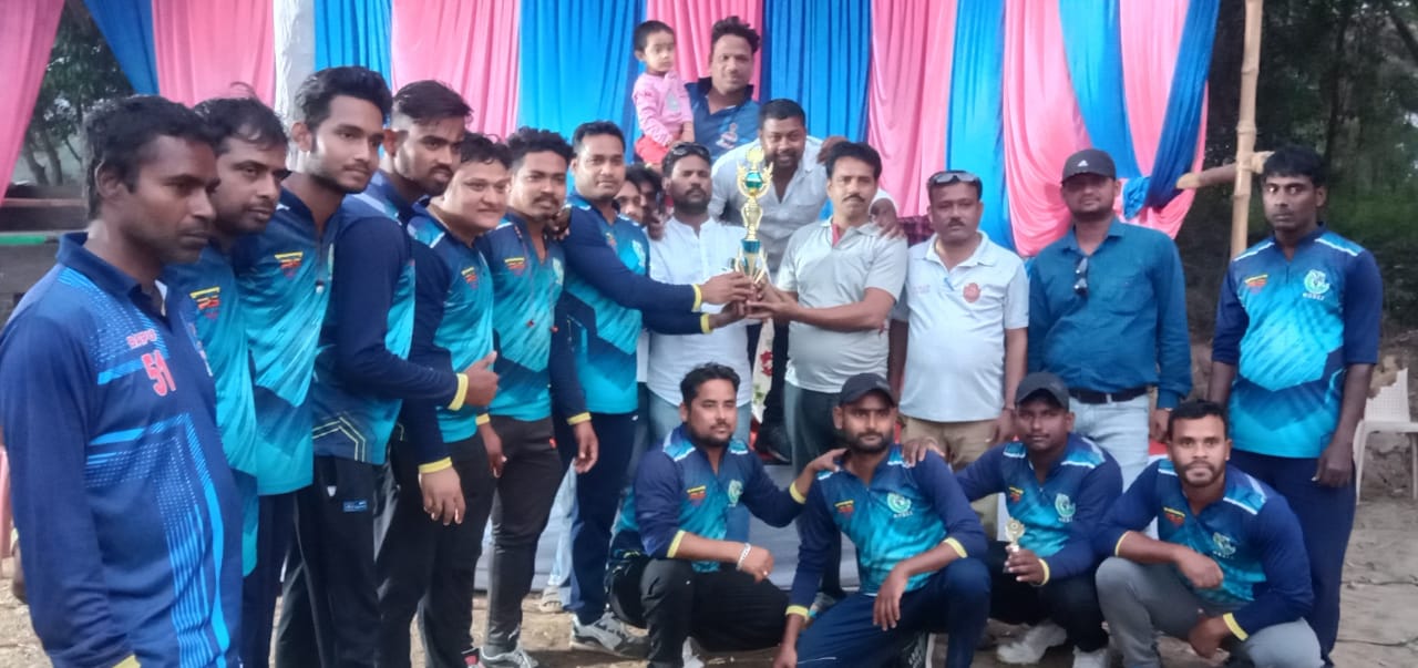 You are currently viewing ହସ୍ତବାହିନୀ କ୍ରିକେଟ ଟୁର୍ଣ୍ଣାମେଣ୍ଟ : ହସ୍ତବାହିନୀ ଚମ୍ପିୟାନ ।