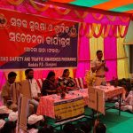 Read more about the article କୋଦଳା ପୋଲିସ ର ସଡ଼କ ସୁରକ୍ଷା ଓ ଟ୍ରାଫିକ ସଚେତନତା ବୈଠକ।