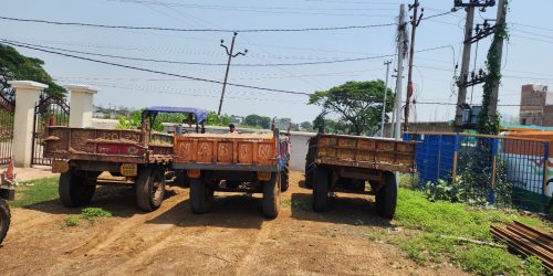 ବେଆଇନ ବାଲି ଚାଲାଣ,୫ ଟ୍ରାକ୍ଟର ଜବତ,୯ ଗିରଫ।