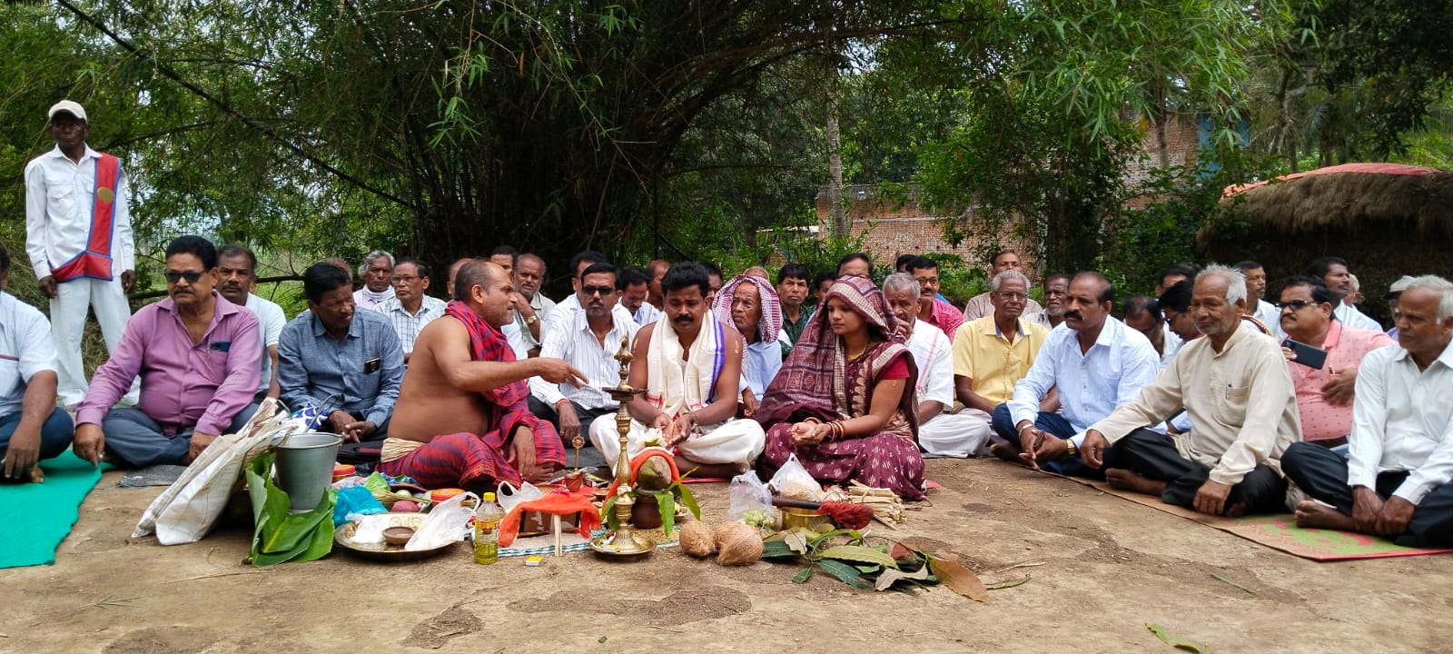 You are currently viewing ସାଂସ୍କୃତିକ ମହାସଭା ପାଇଁ ଶୁଭଖୁଣ୍ଟି ସ୍ଥାପନ