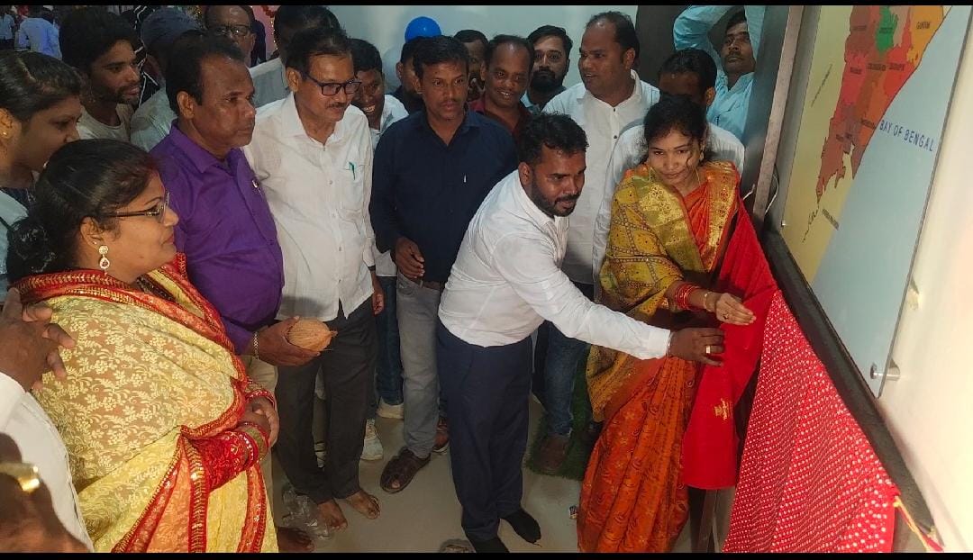 You are currently viewing ତୃତୀୟ ପର୍ଯ୍ୟାୟରେ ରୂପାନ୍ତରିତ ହେଲା ଦିଗପହଣ୍ଡି ବ୍ଳକର ସାତଟି ହାଇସ୍କୁଲ