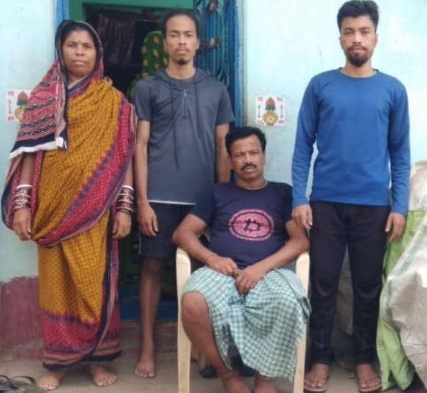 You are currently viewing ଶାଗୁଣା ପଲି ଗାଁ ରେ ଶତ୍ରୁତା ରେ ସମାଧାନ ପରେ ବି ଅର୍ଥ ଦେଇନଥିବାରୁ ଗୋଟିଏ ପରିବାର କୁ ମରାଣା ନ୍ତକ ଆକ୍ରମାଣ |