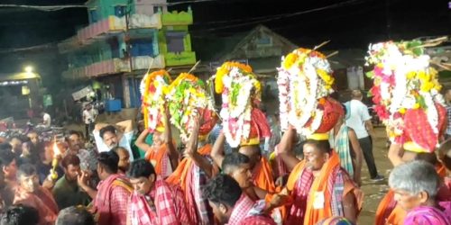 ପୁରୁଷୋତ୍ତମପୁର ଠାକୁରାଣୀ ଯାତ୍ରାରେ ବାଘ ନାଚ ଓ ମିନା ବଜାର ସହିତ ଦୋଳି ମନମୋହୁଛି ଭକ୍ତ ଓ ଦର୍ଶକ ଙ୍କର