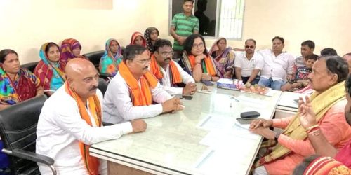 କୋଦଳା ଏନଏସି ରେ କେନ୍ଦ୍ରୀୟ ଟିମ୍, କେନ୍ଦ୍ର ଯୋଜନାର ଲାଭାର୍ଥୀକଂ ସହ ଆଲୋଚନା।