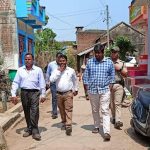 Read more about the article ଶୋକସନ୍ତପ ଅଧ୍ଯକ୍ଷାଙ୍କ ପରିବାରକୁ ସମବେଦନା ଜ୍ଞାପନ କଲେ ଜିଲ୍ଲାପାଳ ଓ ନଗର ଉନ୍ନୟନ ମନ୍ତ୍ରୀ