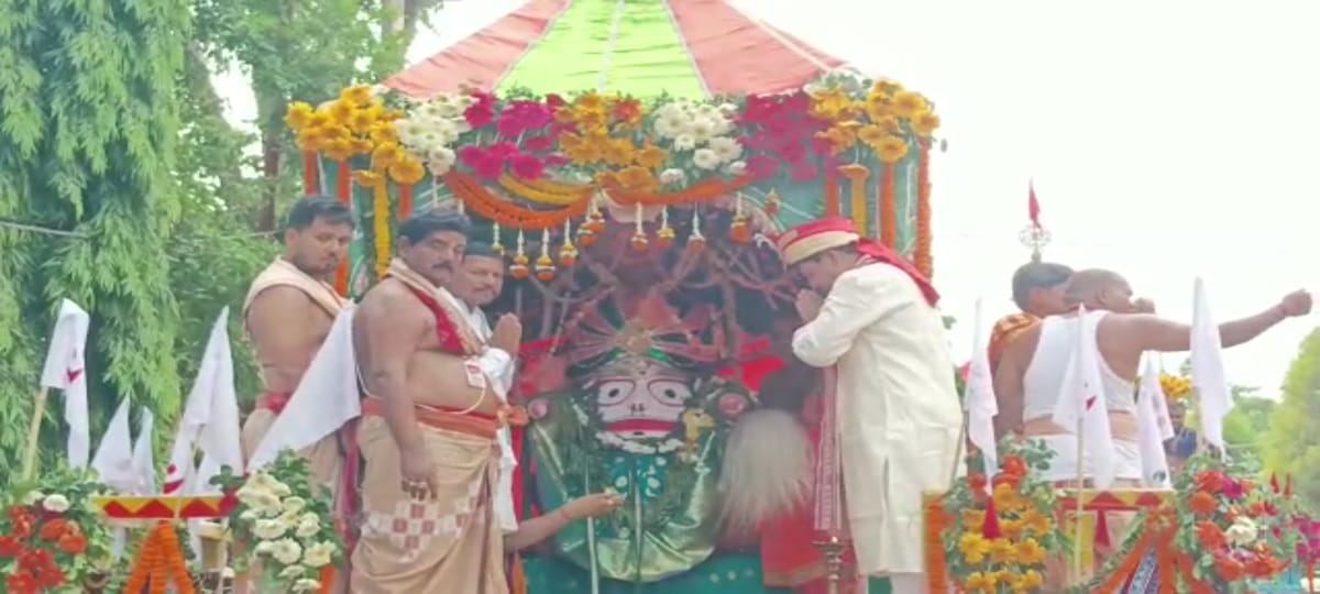 You are currently viewing ବାଲିଗୁଡାରେ ରଥଯାତ୍ରା ପାଳିତ ; ୧୦ ହଜାରରୁ ଉର୍ଦ୍ଧ ଭକ୍ତ ଙ୍କ ସମାଗମ