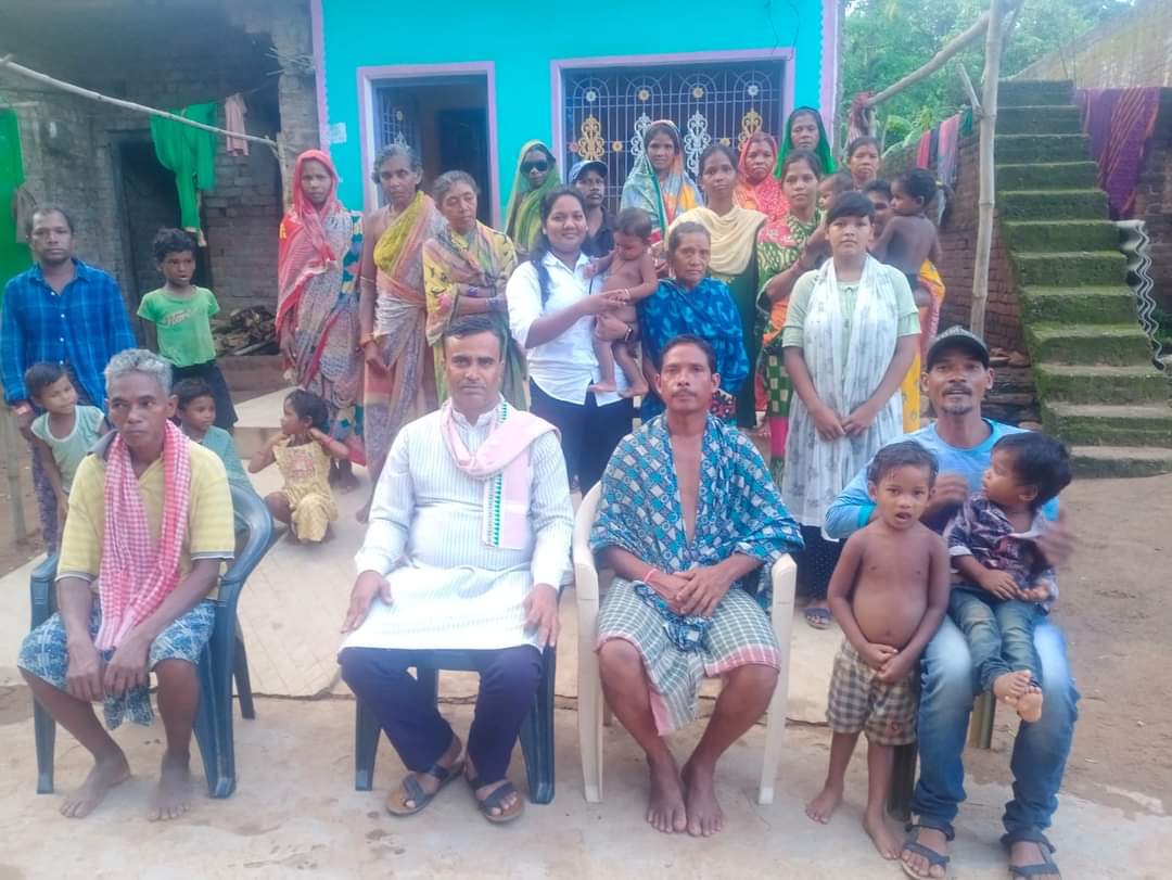 You are currently viewing ନବୀନ ସରକାରଙ୍କ ଶାସନରେ ଆଦିବାସୀ ଗ୍ରାମ ଅବହେଳିତଶ୍ରୀକାନ୍ତ ପାଢ଼ୀ