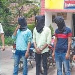 Read more about the article ୩ ବାଇକ୍, ୧୦ ମୋବାଇଲ ଓ ଲାପଟପ୍ ଜବତ