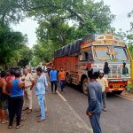 Read more about the article ଭଞ୍ଜନଗର ଜେଲ୍ ରେ ବିଚାରଧୀନ କଏଦୀର ମୃତ୍ୟୁ ; କ୍ଷତିପୂରଣ ଦାବିରେ ରାସ୍ତାରେ ସବରଖି ରାସ୍ତା ଅବରୋଧ,