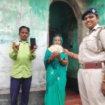 Read more about the article ପାଟପୁର ପୋଲିସ ତ୍ୱରିତ କାର୍ଯ୍ୟ ପାଇଁ ଚୋରି ମୋବାଇଲ ଓ ଟଙ୍କା ଫେରିପାଇଲେ ରାଜେନ୍ଦ୍ର