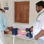 Read more about the article କୁମ୍ଭୀର ଆକ୍ରମଣରେ ଯୁବକ ଗୁରୁତର : କୁମ୍ଭୀର ଉଦ୍ଧାର କରି ଅନ୍ୟତ୍ର ସ୍ଥାନାନ୍ତର ନେଇ ବନବିଭାଗ ଉପରେ ତାତିଲେ ଗ୍ରାମବାସୀ