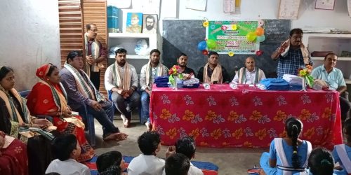 ବାଲିଡ଼ି ଉଚ୍ଚ ପ୍ରାଥମିକ ବିଦ୍ୟାଳୟରେ ପୋଷାକ ବିତରଣ ଉତ୍ସବ