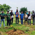 Read more about the article ନବକିଶୋରଙ୍କୁ ‘ପରିବେଶ ମିତ୍ର’ ସମ୍ବର୍ଦ୍ଧନା ଓ ମିଳିତ ବୃକ୍ଷରୋପଣ