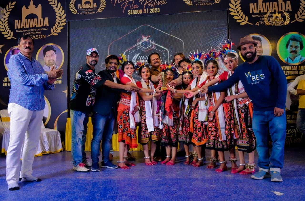 You are currently viewing नवादा अंतर्राष्ट्रीय चलचित्र महोत्सव में फिल्म अंगीकार और अद्वितीय को पुरस्कार