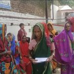 Read more about the article ବର୍ଷବର୍ଷ ଧରି ଗାଁ ରାସ୍ତା ପାଲଟିଛି ମରଣ ଜନ୍ତା ,ଅଭିଯୋଗ ଆଣିଲେ ଗାଁର ସତାଧିକ ମହିଳା