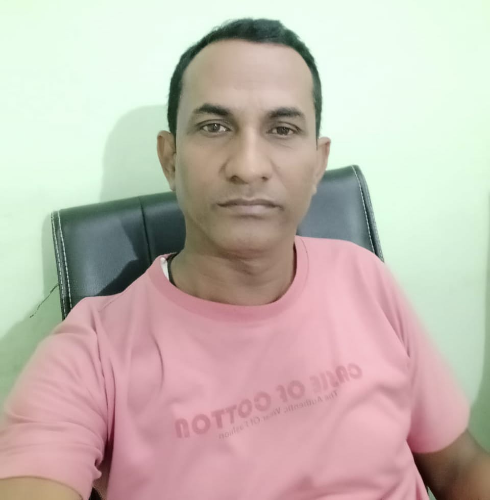 You are currently viewing ଉଦ୍ଯାନ କୃଷି କର୍ମଚାରୀ କହି ଶତାଧିକ ଲୋକଙ୍କ ଠାରୁ ଠକିନେଲେ ଯୁବକଥାନାରେ ଅଟକ