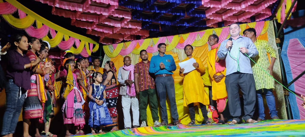 You are currently viewing ଗଣପତି କ୍ଲବ ଝିଲିମୁଣ୍ଡା,ଚ!ରଭଟା, ସୋନେପୁ୍ର ପକ୍ଷରୁ 16 ତମ ଗଣେଶ ପୂଜା ଉପଲକ୍ଷୟେ ନୂଆଁଖାଇ ଦିନ ଡ୍ୟାନ୍ସ ପ୍ରତିଯୋଗିତା ଅନୁଷ୍ଠିତ ହଇଯାଇଛି….