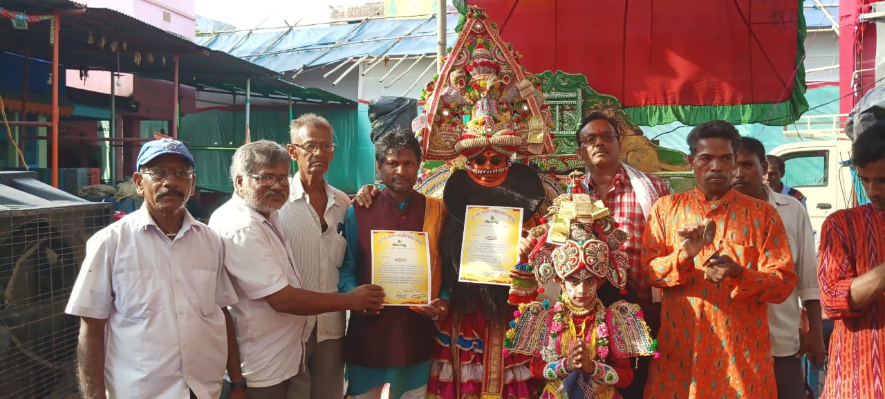 You are currently viewing ଲୋକକଳା ଆମ ଜନଜୀବନର ଏକ ଅବିଛେଦ୍ୟ ବିଭବ : ରୋଶନ୍