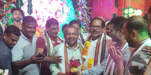 ପୁରୁଷୋତ୍ତମପୁର  ଗଡ଼ ସାହି ଗଣେଶ ପୂଜାରେ ଯୋଗଦେଲେ ଖଲ୍ଲିକୋଟ ଏନଏସି ଅଧକ୍ଷ |