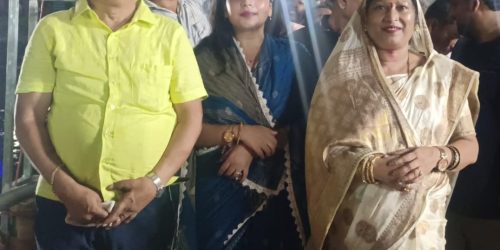 ପୋଖରୀ ଭିତରେ ସୁସଜ୍ଜିତ ମେଢ, ପୂଜା ପାଉଛନ୍ତି ବିଘ୍ନରାଜ