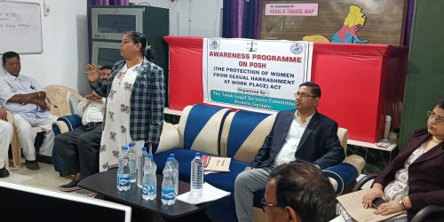 କୋଦଳା ତହସିଲ ପରିସରରେ ଯୌନ ଉତପିଡ଼ନ ସଚେତନତା କାର୍ଯ୍ୟକ୍ରମ ଅନୁଷ୍ଠିତ, ଯୋଗଦେଲେ ଅତିରିକ୍ତ ଜିଲ୍ଲା ଦୌରାଜର୍ଜ