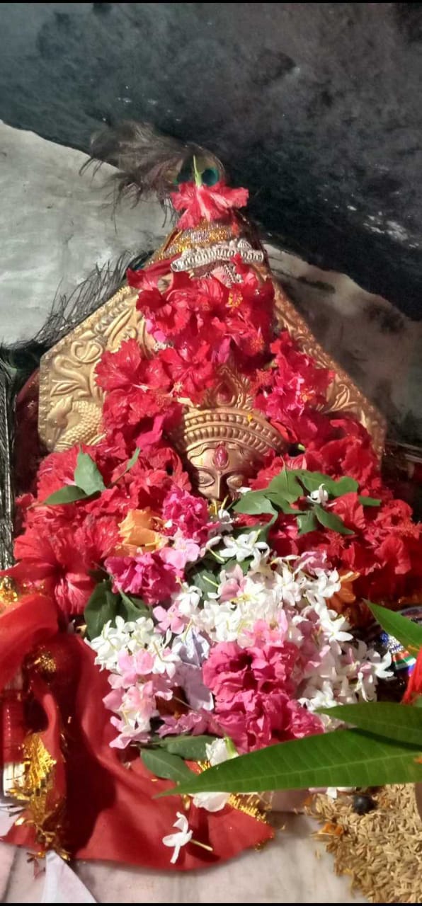 You are currently viewing ମା ଗଙ୍ଗେଇଶୁଣି ଶକ୍ତି ପୀଠରେ ଅଷ୍ଟମୀ ପୂଜା ପାଳିତ 
