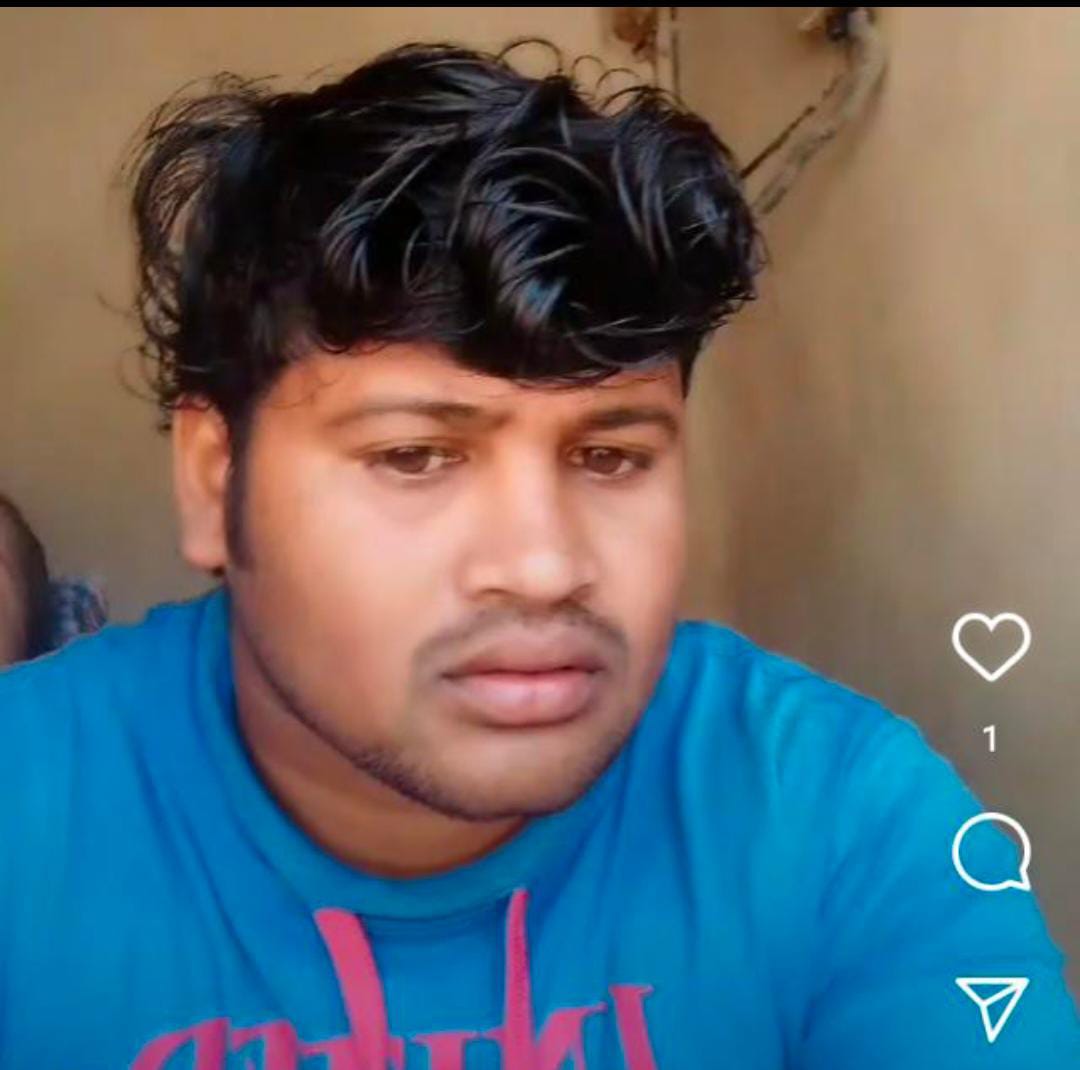 You are currently viewing ପେଟ୍ରୋଲ ଢ଼ାଳି ଆତ୍ମହତ୍ୟା କରିବାକୁ ଚେଷ୍ଟା କରିଥିବା ଯୁବକ ମୃତ