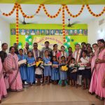 Read more about the article ରଙ୍ଗିପୁରୁ ୟୁପି ସ୍କୁଲରେ ପୋଷାକ ବଣ୍ଟନ କାର୍ଯ୍ୟକ୍ରମ।