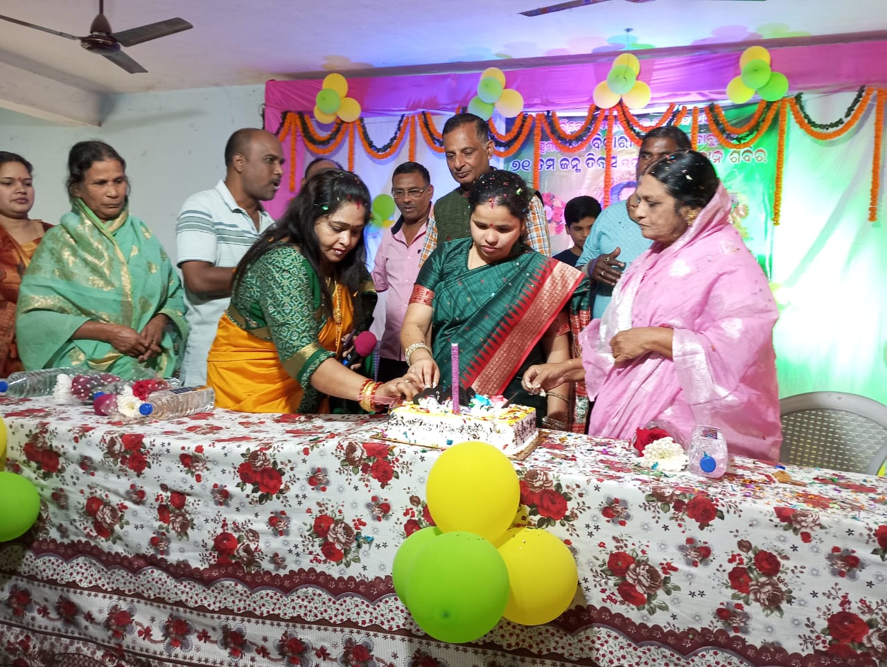 You are currently viewing ପୂର୍ବତନ ନଗରପାଳ ଙ୍କ 71 ତମ ଜୟନ୍ତୀ, ରକ୍ତଦାନ ଶିବିରବନ ବାବୁ ଜଣେ ପ୍ରଗତିଶୀଳ ରାଜନେତା ଥିଲେ