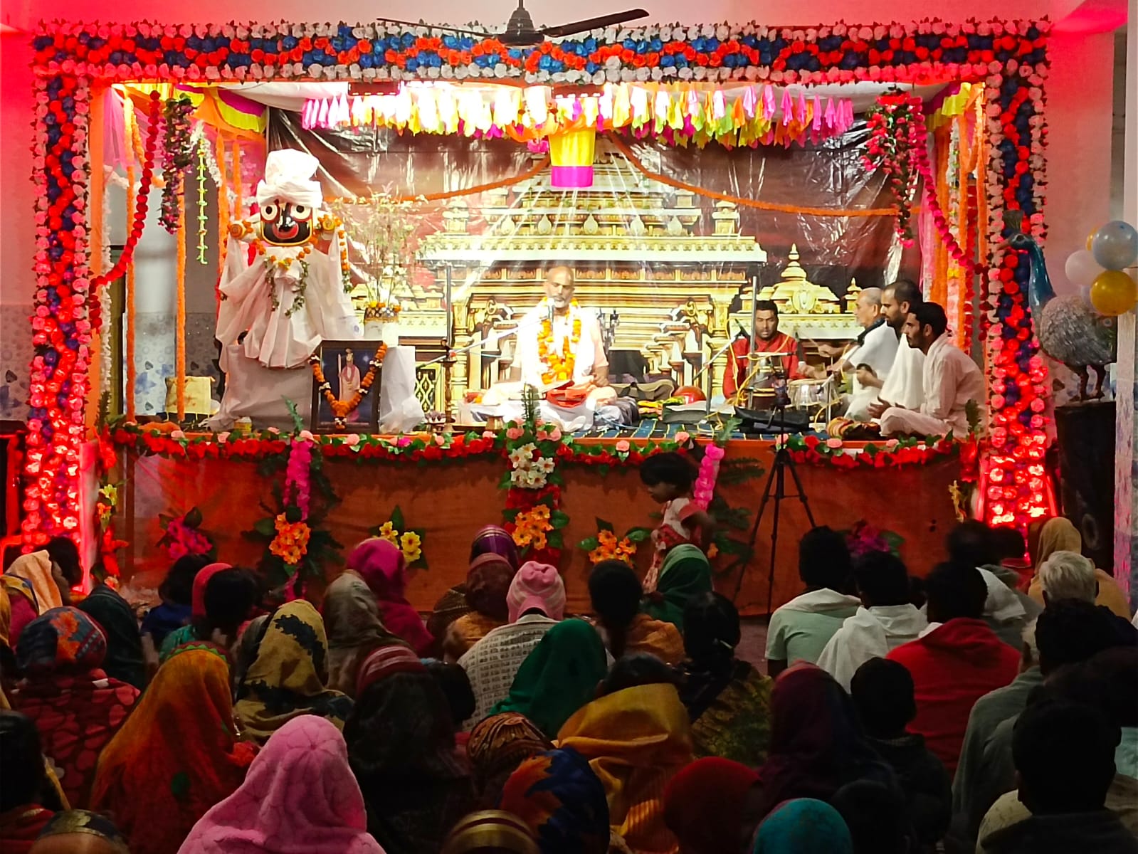 You are currently viewing ଲକ୍ଷ୍ମୀ ମନ୍ଦିରରେ ଶ୍ରୀମଦ୍ ଭଗବତ କଥା ମହାଯଜ୍ଞ ଉଦଯାପିତ