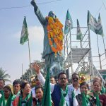 Read more about the article ବିଜେଡି ର 27 ତମ ପ୍ରତିଷ୍ଠା ଦିବସ ରେ ବିଜୁ ବାବୁ ଙ୍କ ପ୍ରତିମୂର୍ତ୍ତି ରେ ମାଲ୍ୟାର୍ପଣ ସହ ମିଠା ବଣ୍ଟନ କଲେ ଏନ ଏ ସି ଅଧକ୍ଷା .