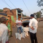 Read more about the article ବଣିଆପଲ୍ଲୀ ହରିଜନ ସାହିରେ ଅଗ୍ନିକାଣ୍ଡ ପରିବାର କୁ ସହାୟତା