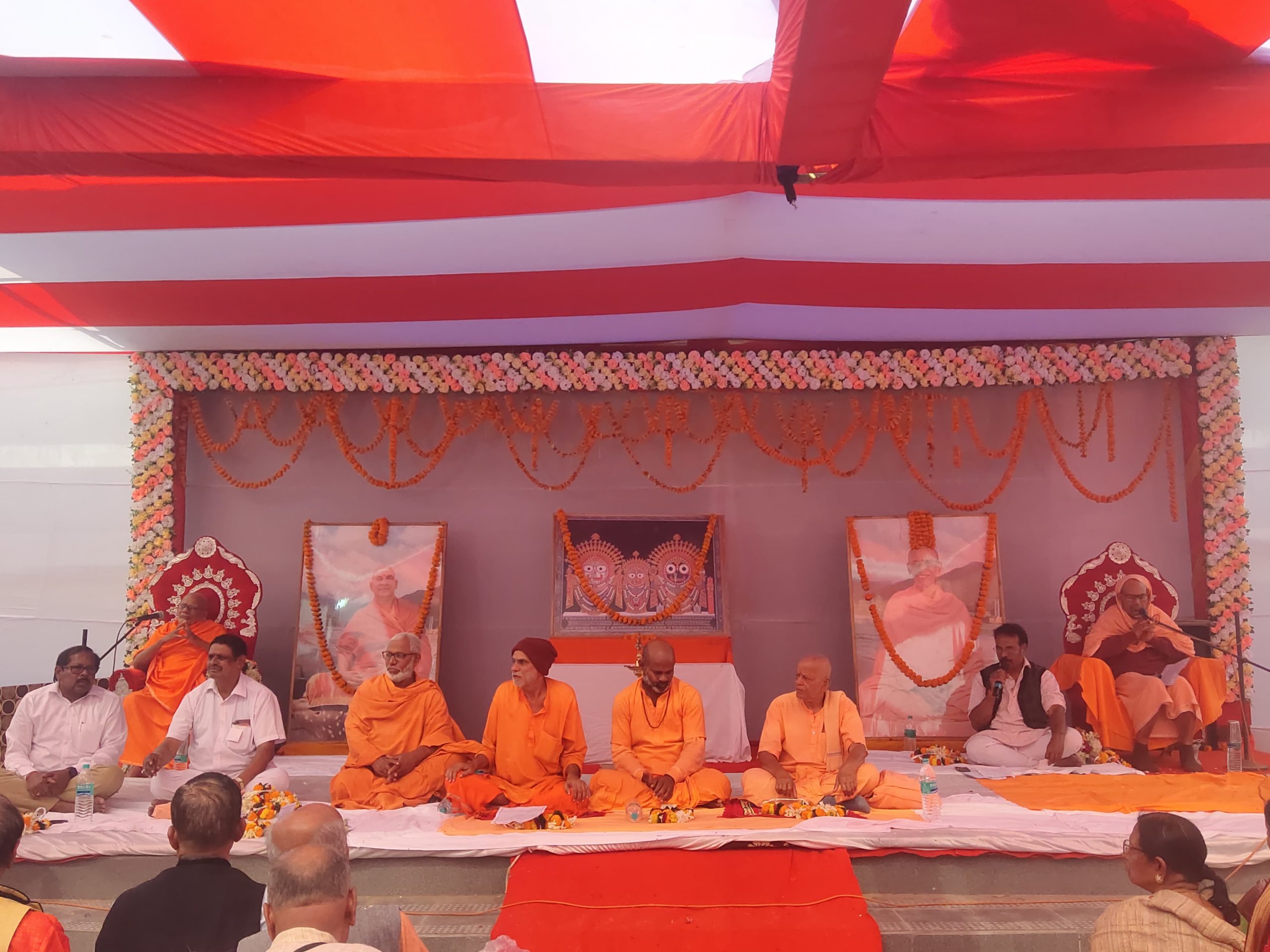 You are currently viewing ଦିବ୍ୟ ଜୀବନ ସଂଘର ୫ମ ବାର୍ଷିକ ଉତ୍ସବ ଅନୁଷ୍ଠିତ |