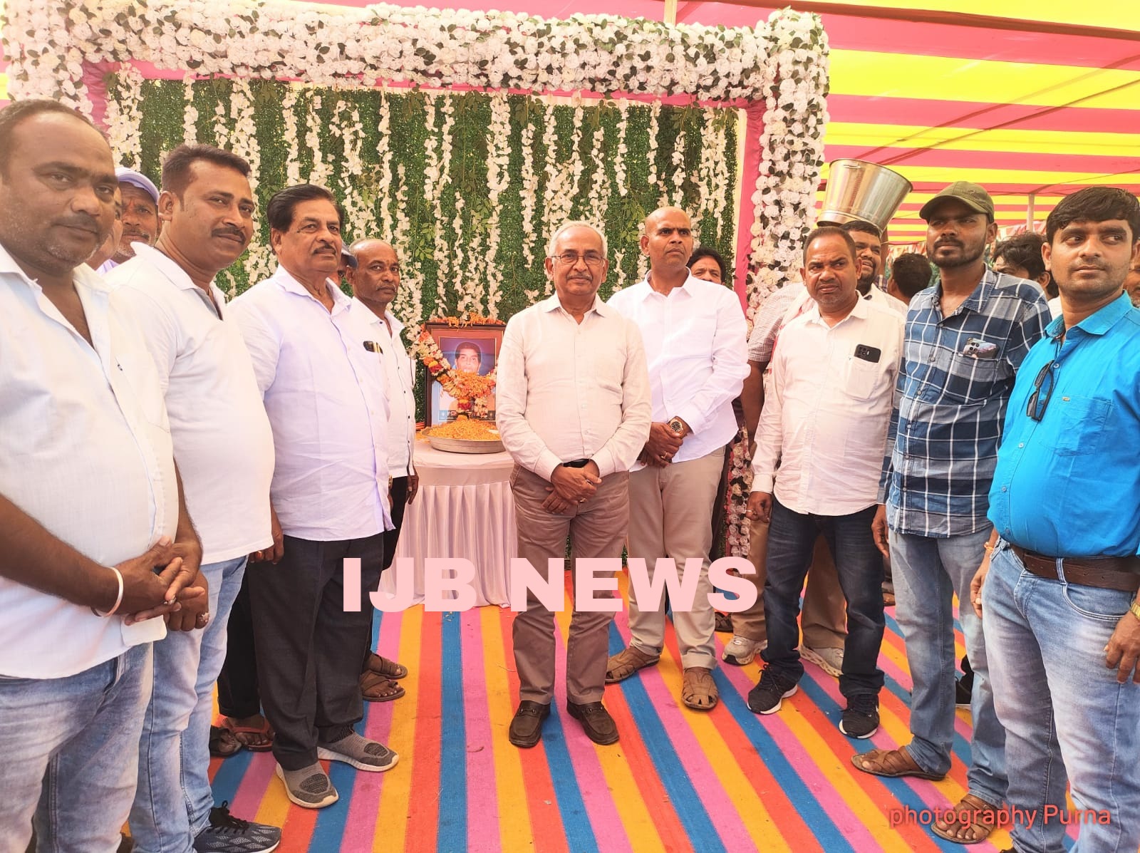You are currently viewing ପୂର୍ବତନ ବ୍ଲକ ଅଧ୍ୟକ୍ଷ ସ୍ବଗତ ସାକା ବାଲାଜୀ ଙ୍କ ଧର୍ମ ପତ୍ନୀ ସ୍ବର୍ଗତ ସାକା ମହାଲକ୍ଷ୍ମୀ ଙ୍କ ଦ୍ବାଦଶ କାର୍ଯ୍ୟ ରେ ବରିଷ୍ଠ ନେତା ମାନଙ୍କ ଯୋଗଦାନ।