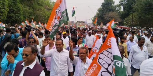 ନିର୍ବାଚନ ଆସିଲେ ମିଛ ଘୋଷଣା କରି ଲୋକଙ୍କୁ ଲଲିପପ୍ ଧରାଉଛନ୍ତି ନବୀନ ସରକାର।