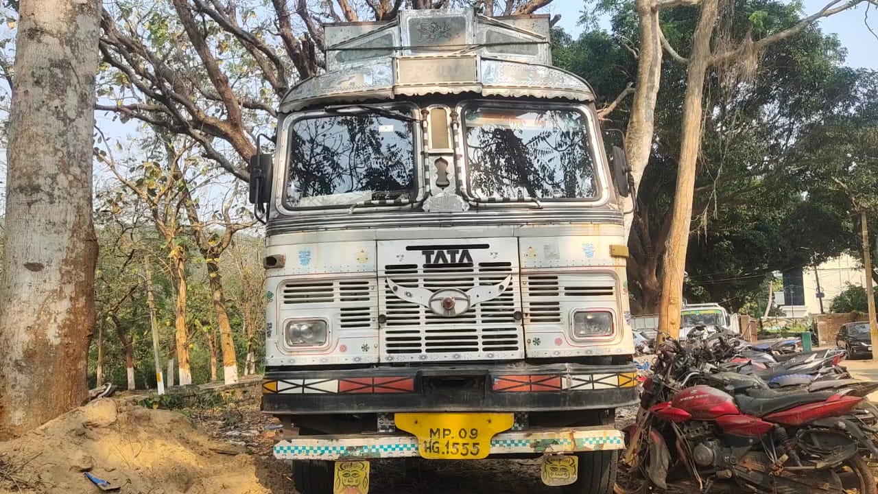You are currently viewing 16 ନମ୍ବର ଜାତୀୟ ରାଜପଥ ଓ ଡିଜେଲ ଚୋର ପୋଲିସ, ଅଳ୍ପେକେ ବର୍ତ୍ତିଳା ପୋଲିସ