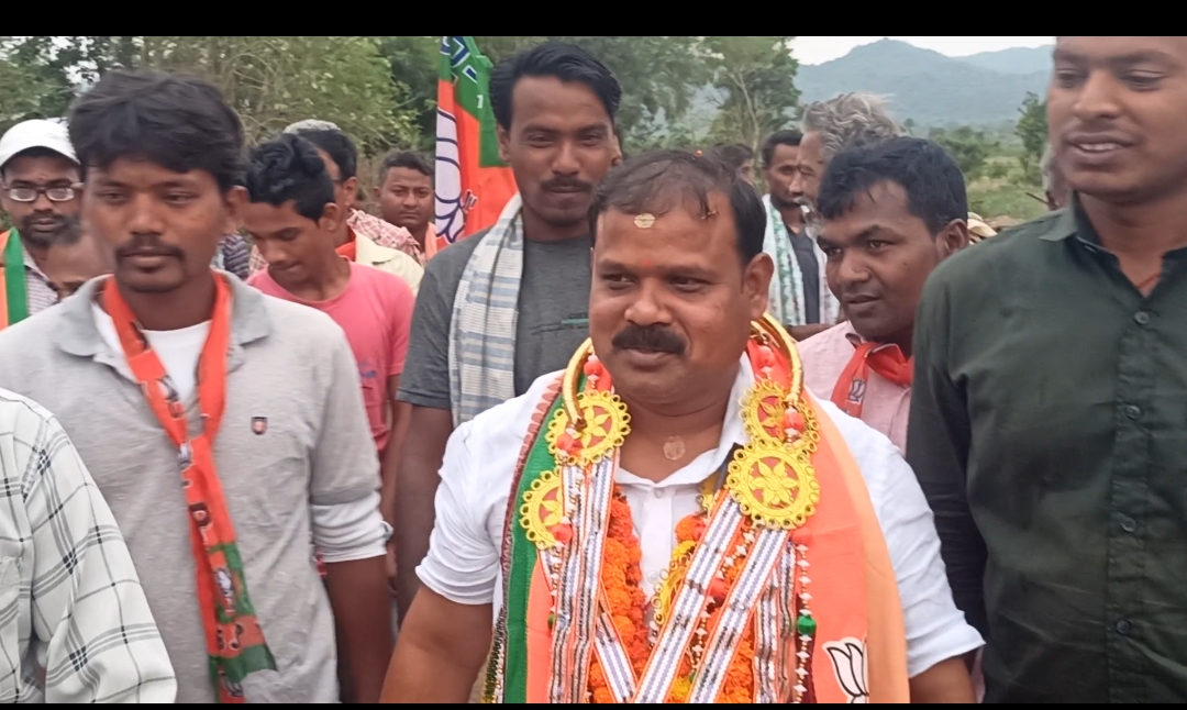 You are currently viewing କବିସୂର୍ଯ୍ୟନଗରରେ ବଳବାନ ହେଉଛି ବିଜେପି, ବିଜୟୀ ହେବେ ପ୍ରତାପ ନାୟକ ।